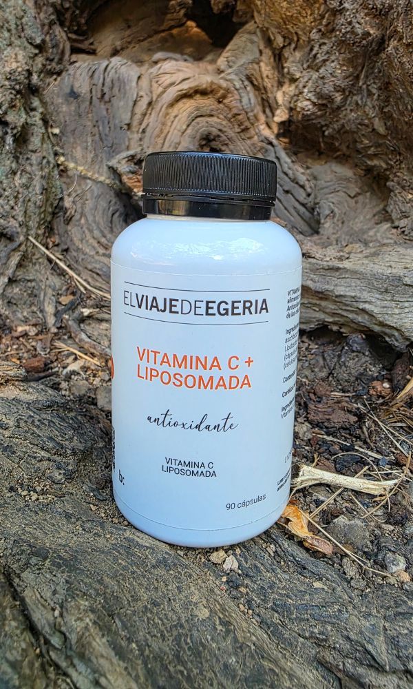 ELVIAJEDEEGERIA VITAMINA C + LIPOSOMADA 90 CÁPSULAS